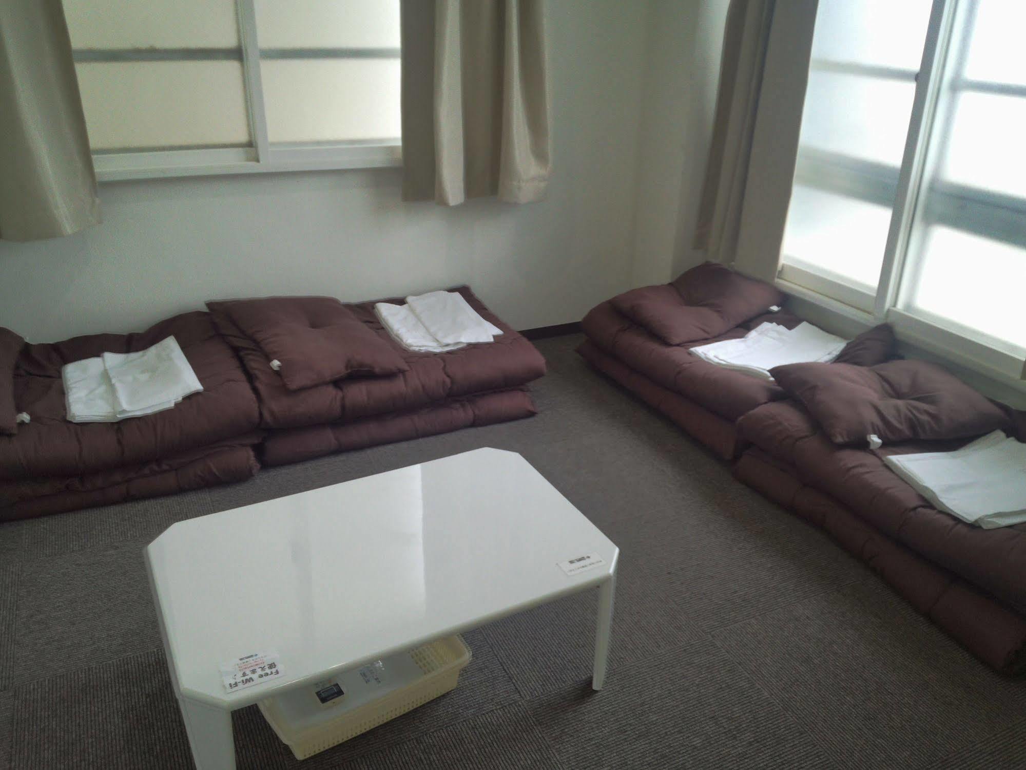Simple Miyajima Hostel *